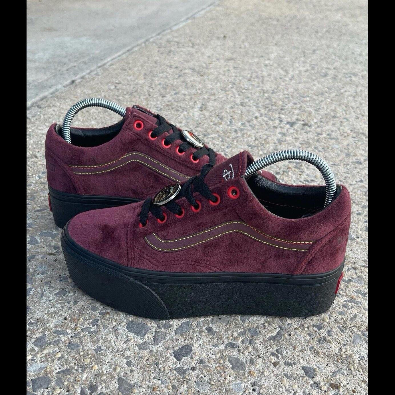 Vans Disney X Old Skool Stackform 'Poison Apple' Snow White Women's Size 5.5